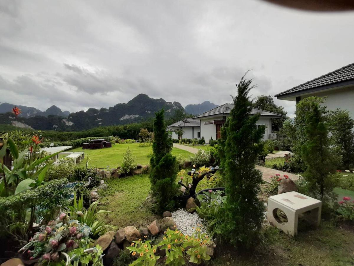 K.K. Park Resort Khao Sok National Park Exterior foto